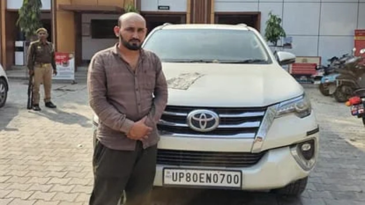 High-Tech Car Thief Arrested in Mathura for Stealing Toyota Fortuner in 2 Minutes Using Software Hack
